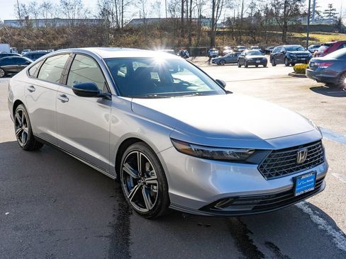 New 2026 Honda Accord SE image 4
