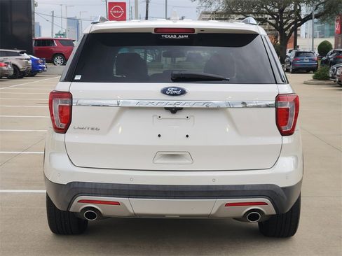 Used 2017 Ford Explorer Limited w/ Equipment Group 301A image 6