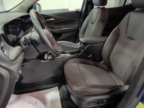Used 2026 Buick Encore GX Preferred w/ Comfort Package AWD/4WD image 8