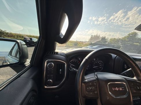 Certified 2021 GMC Sierra 1500 AT4 w/ AT4 Value Package AWD/4WD image 24