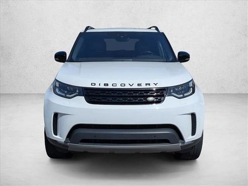 Used 2018 Land Rover Discovery HSE image 2