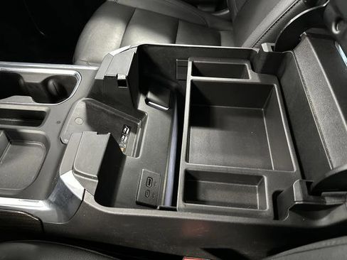Used 2025 Chevrolet Silverado 1500 LT Trail Boss w/ LT Trail Boss Premium Package AWD/4WD image 20