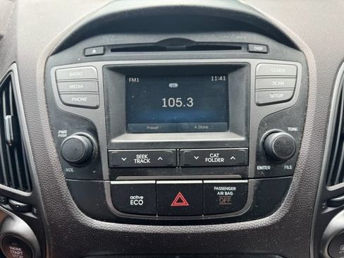 Used 2014 Hyundai Tucson Limited FWD image 10