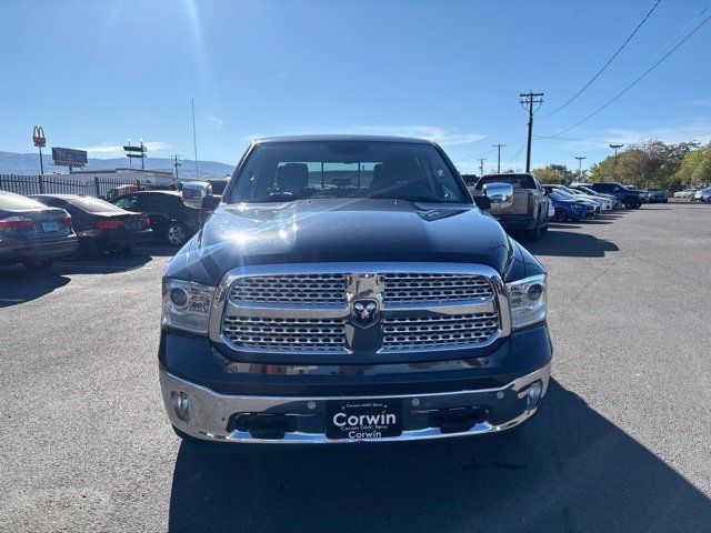 Used 2015 RAM 1500 Laramie w/ Convenience Group AWD/4WD image 3