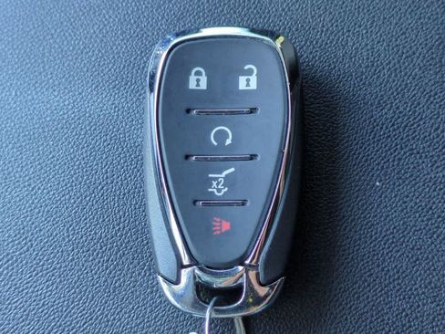 Used 2022 Chevrolet Equinox LT FWD image 35
