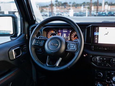 New 2026 Jeep Wrangler Unlimited Rubicon w/ Steel Bumper Group image 18