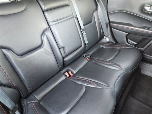 Used 2017 Jeep Compass Trailhawk w/ Leather Interior Group image 27