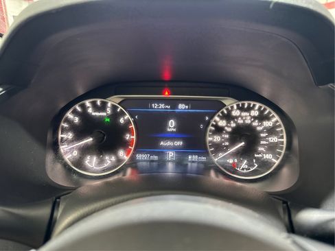 Used 2023 Nissan Altima 2.5 SV FWD image 16