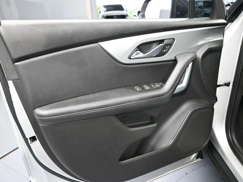 Used 2021 Chevrolet Blazer LT image 15