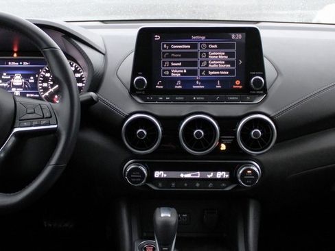 Certified 2021 Nissan Sentra SV image 24