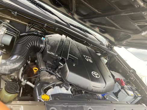 Used 2010 Toyota Tacoma PreRunner RWD image 26