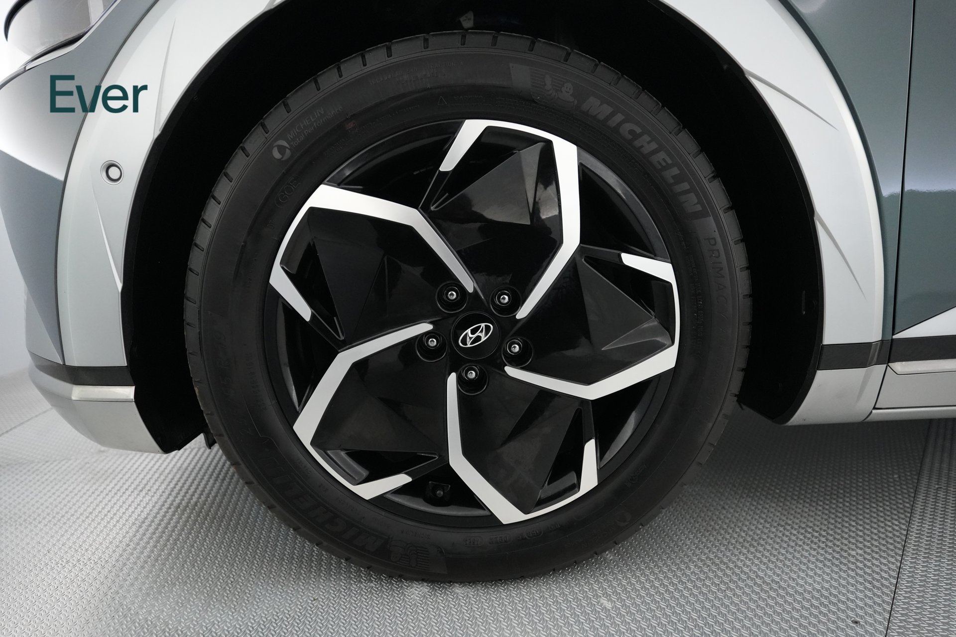 Used 2024 Hyundai Ioniq 5 Limited RWD image 19