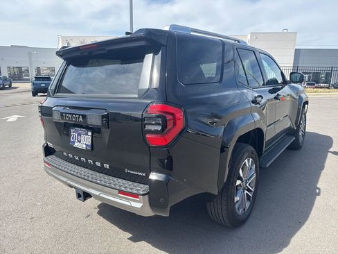 Used 2025 Toyota 4Runner Limited image 4
