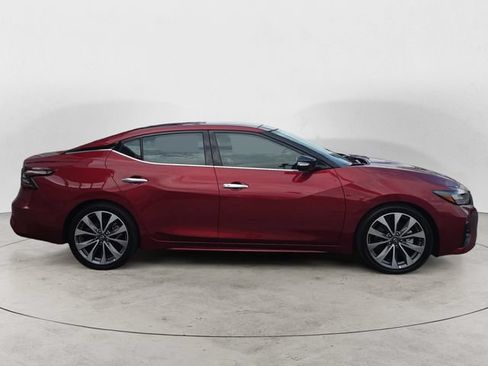 Used 2023 Nissan Maxima Platinum w/ Sport Mat Group FWD image 4