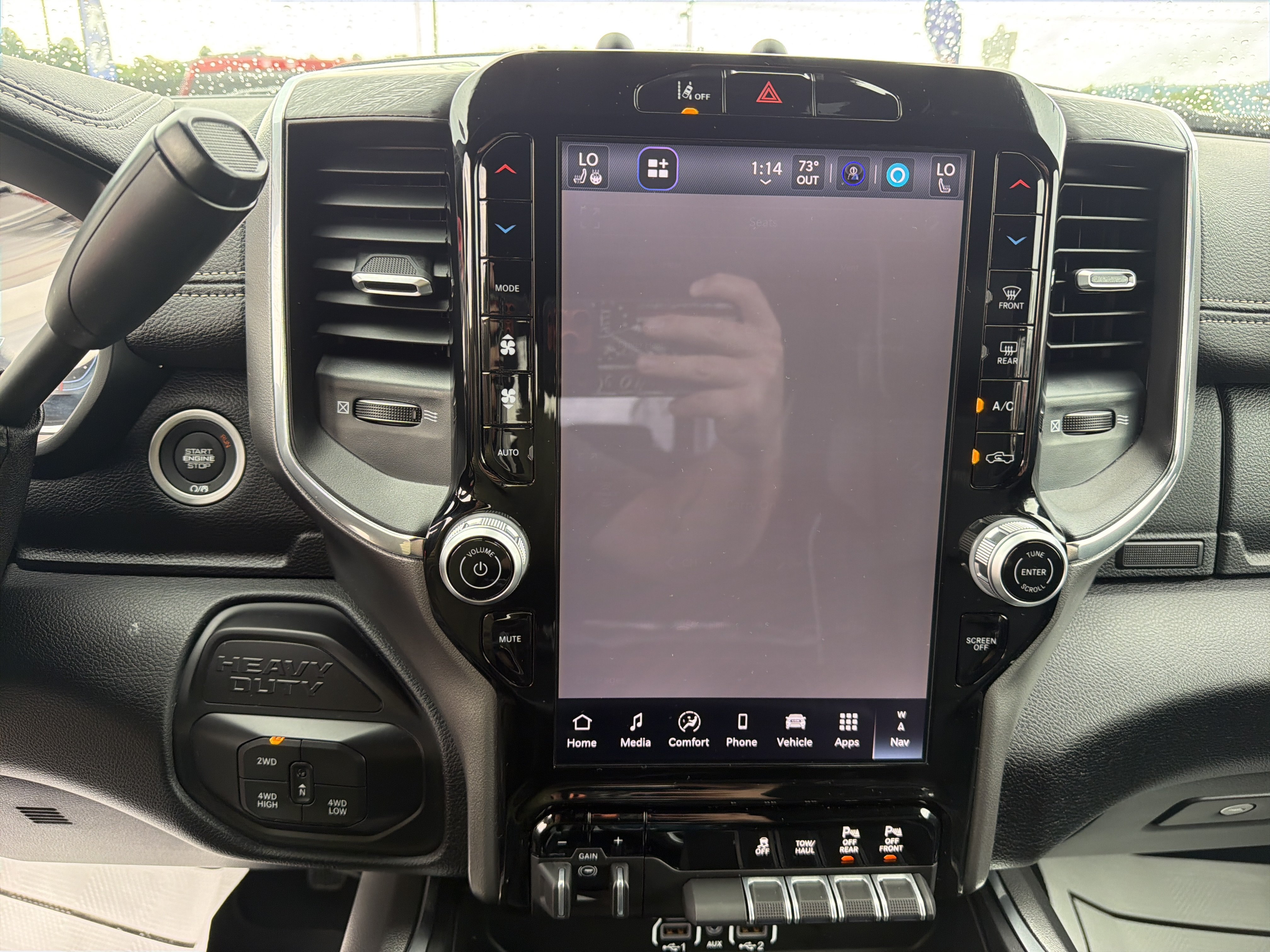 Used 2026 RAM 2500 Laramie AWD/4WD image 26