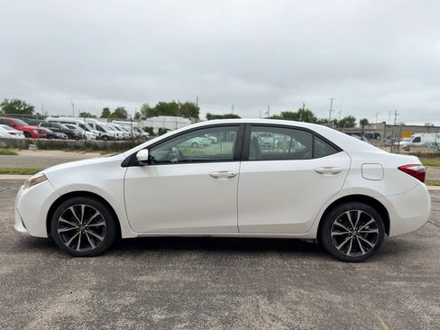 Used 2016 Toyota Corolla LE FWD image 4