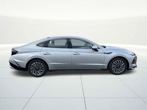 New 2026 Hyundai Sonata Limited image 5
