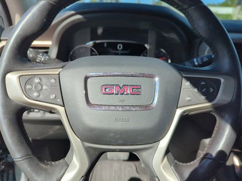 Used 2020 GMC Acadia Denali w/ Technology Package image 37