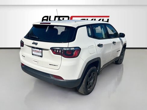 Used 2019 Jeep Compass Sport AWD/4WD image 7