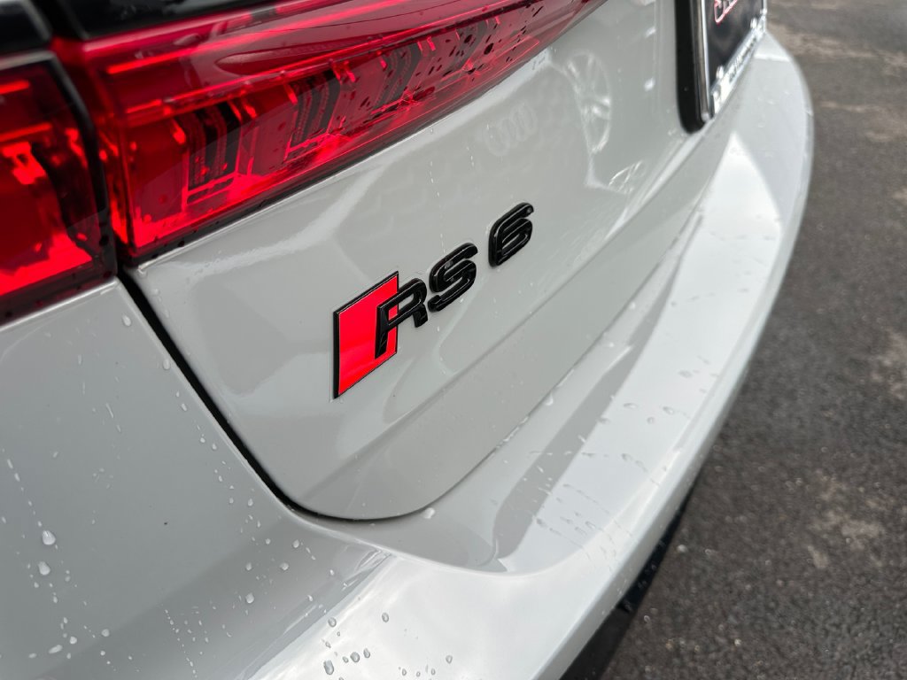 Used 2021 Audi RS 6 AWD/4WD image 34