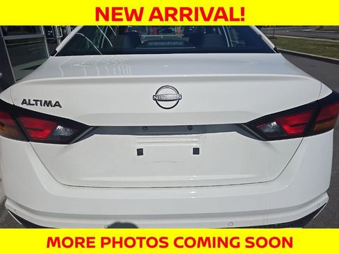 Used 2025 Nissan Altima 2.5 S image 7