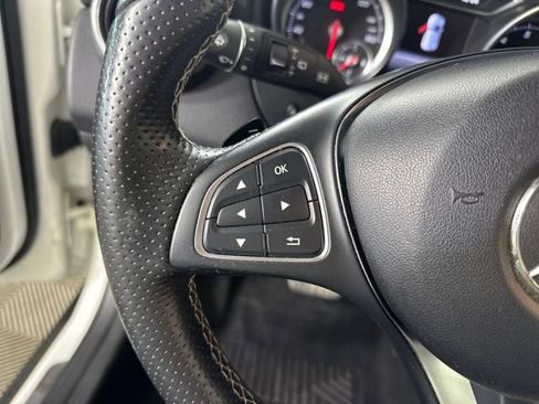 Used 2018 Mercedes-Benz GLA 250 4MATIC image 15