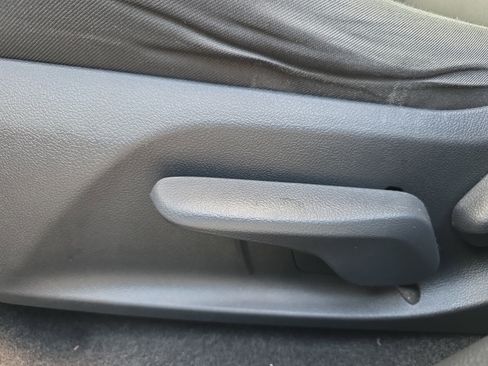 Used 2023 Toyota RAV4 LE image 25