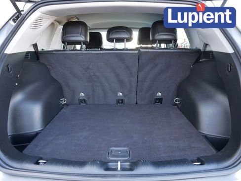 Used 2022 Jeep Compass Limited image 7