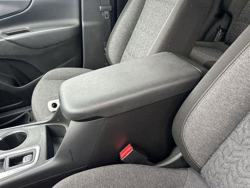 Used 2024 Chevrolet Equinox LT w/ LPO, Floor Liner Package image 43