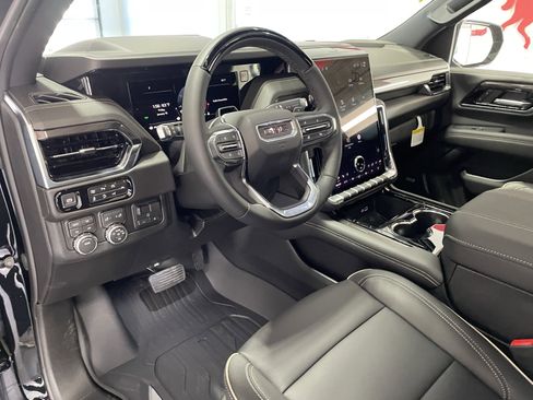 New 2026 GMC Yukon Elevation w/ Elevation Premium Package image 17