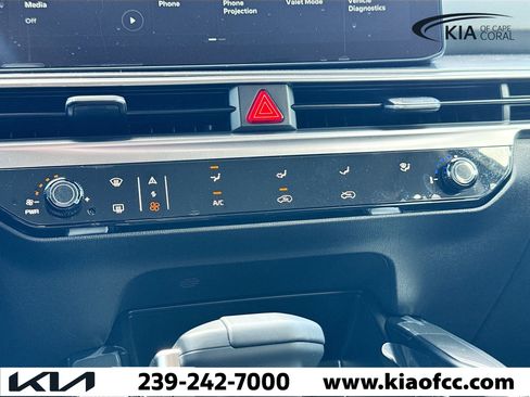 New 2026 Kia Sorento LX image 32