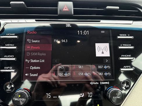 Used 2018 Toyota Camry XLE w/ Audio Package FWD image 17
