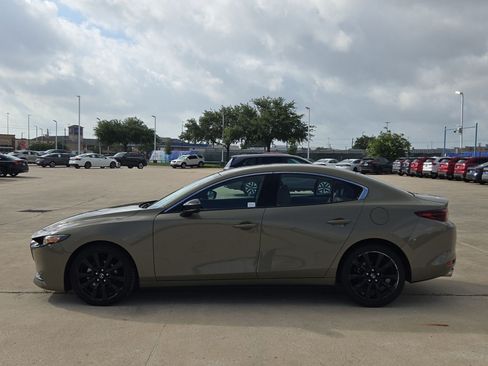 Used 2024 MAZDA MAZDA3 s AWD/4WD image 7