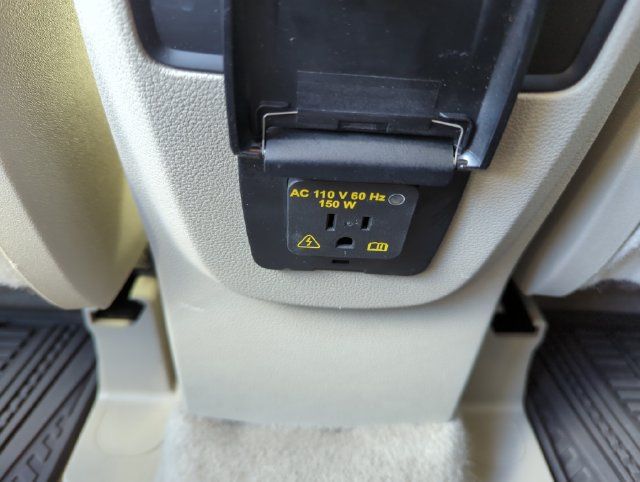 Used 2016 Ford Escape SE w/ Equipment Group 201A FWD image 24