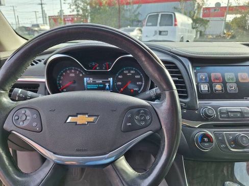Used 2014 Chevrolet Impala LTZ image 9