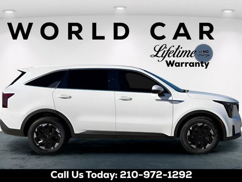 New 2026 Kia Sorento S w/ S Panoramic Sunroof Package FWD image 15