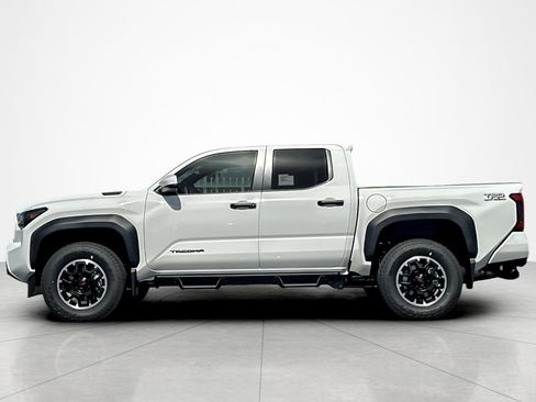 New 2026 Toyota Tacoma TRD Off-Road image 2