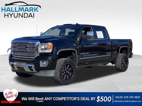 Used 2019 GMC Sierra 2500 Denali w/ Duramax Plus Package image 1