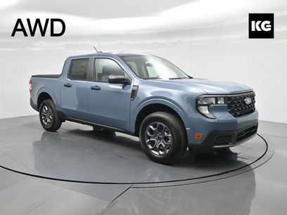 New 2025 Ford Maverick XLT w/ Equipment Group 302A