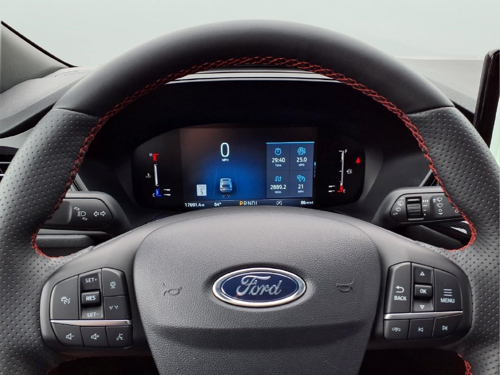 Used 2024 Ford Escape ST-Line w/ Tech Pack #1 AWD/4WD image 16