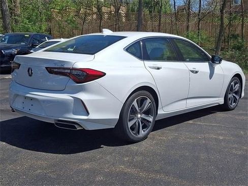 Certified 2025 Acura TLX w/ Technology Package image 13