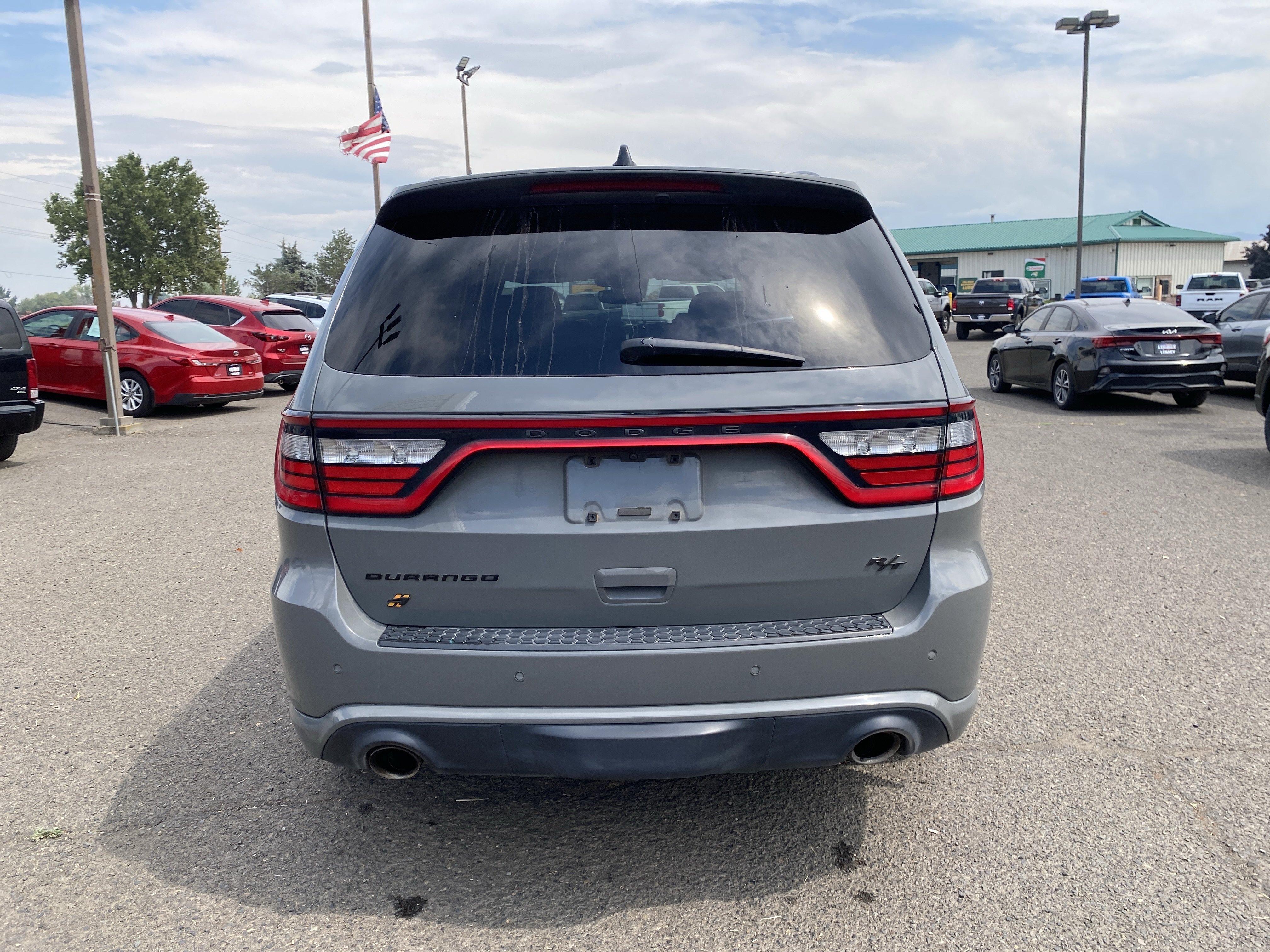 Used 2023 Dodge Durango R/T w/ Hemi Orange Plus Package AWD/4WD image 4