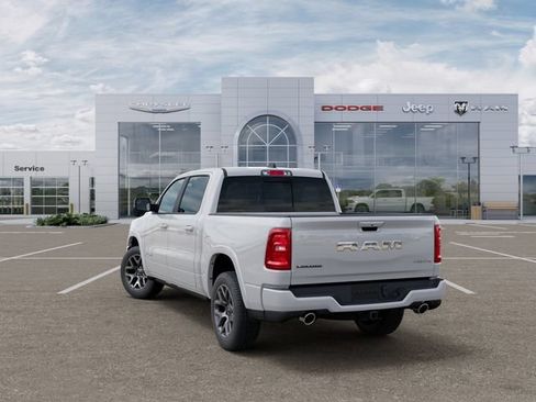 Used 2026 RAM 1500 Laramie AWD/4WD image 3