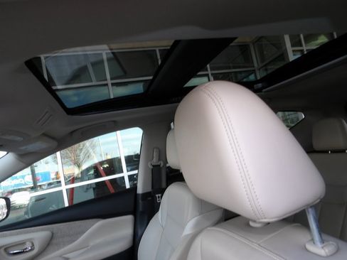 Certified 2021 Nissan Murano SL w/ SL Moonroof Package image 21