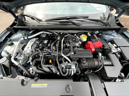 New 2025 Nissan Sentra SR w/ SR Premium Package image 16