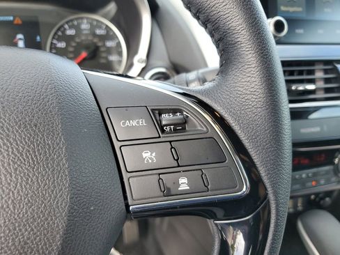 Used 2025 Mitsubishi Eclipse Cross Black Edition image 23