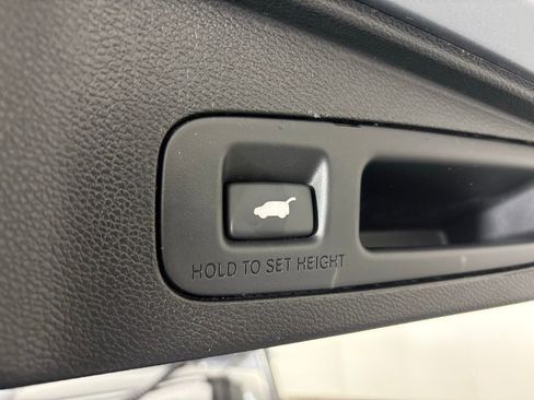 Used 2022 Honda CR-V EX-L image 37