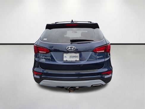 Used 2018 Hyundai Santa Fe Sport w/ 2.4L Value Package 02 FWD image 5