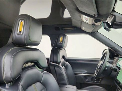 Used 2022 Rivian R1T Adventure image 20