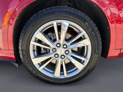 Used 2024 Cadillac XT6 Premium Luxury w/ Technology Package AWD/4WD image 9